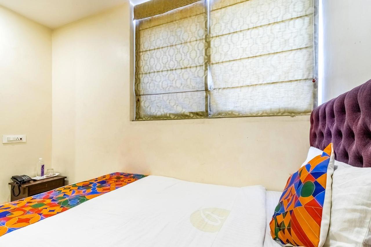 Fabhotel Astra Suites - Hsr Main Road Bangalore Eksteriør billede