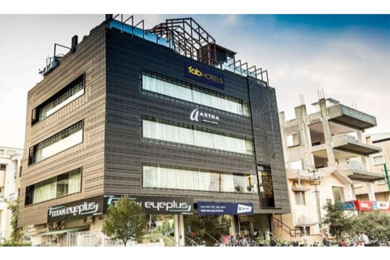 Fabhotel Astra Suites - Hsr Main Road Bangalore Eksteriør billede